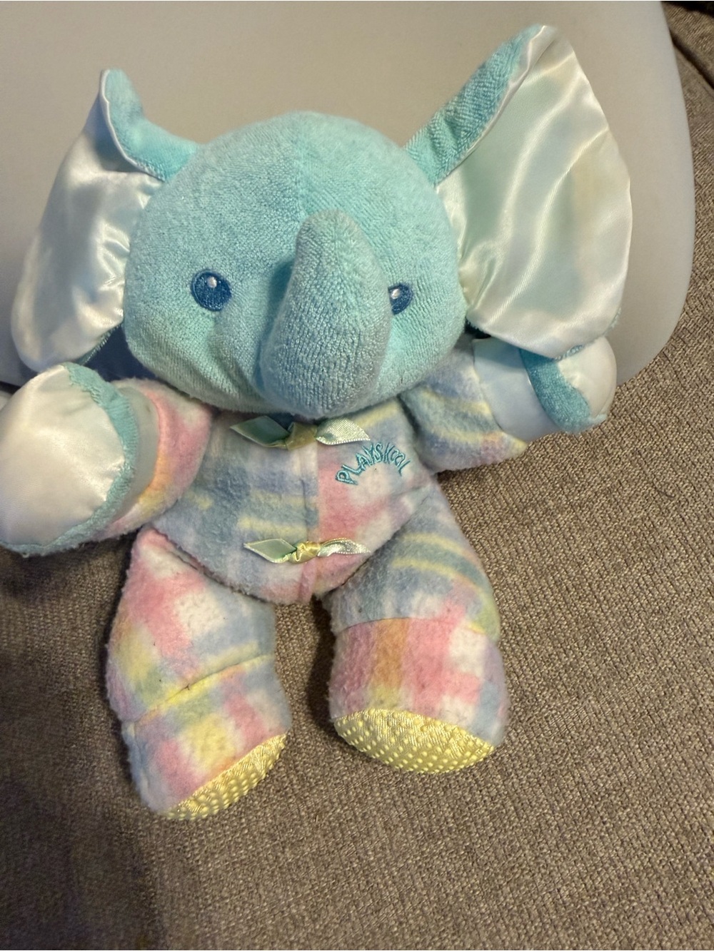 Playskool Elephant Snuzzles Plush 11" Green Pastel Plaid
Baby Lovey 1996
